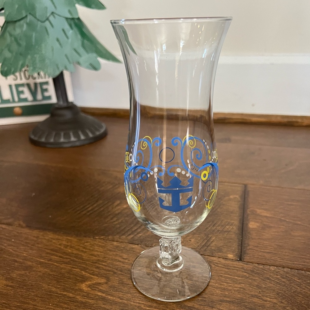 Royal Caribbean glass‎